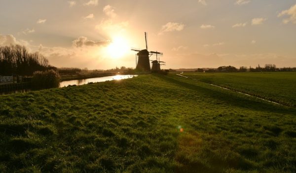 sunrise-2963924_1920-1200×800 sunrise-2963924_1920-1200x800